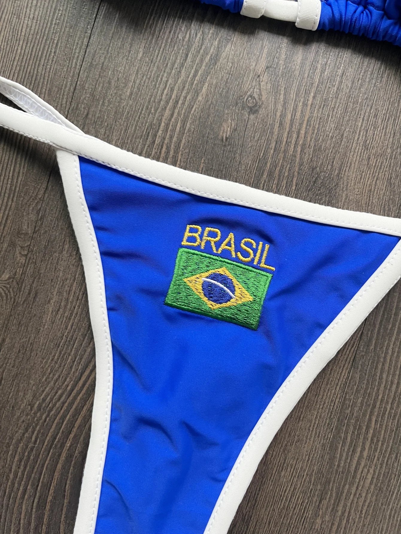 Brasil Flag Contrast Split Bikini Set